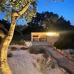 Almapulia I Trulli Villa Ceglie Messapica