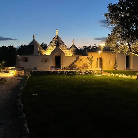 Almapulia I Trulli