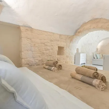 فيلة Almapulia I Trulli سيغلي ميسابيكا