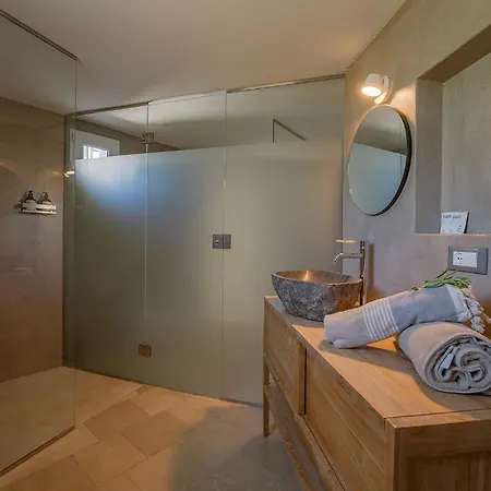 Almapulia I Trulli * سيغلي ميسابيكا