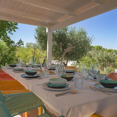 Almapulia I Trulli * سيغلي ميسابيكا